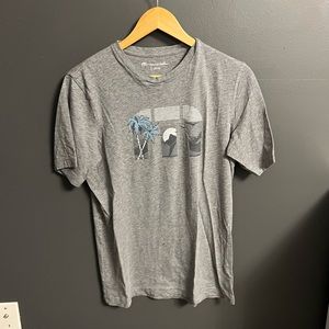 Travis Mathew Tee Shirt